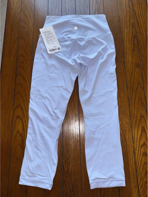 Lululemon Align High Rise 21” Double Lined, Pastel Blue Size 6 NWT - Image 2