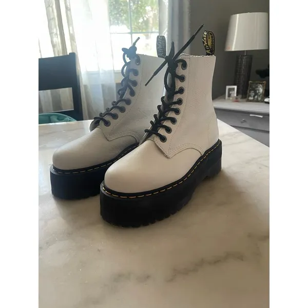NEW Dr. Martens 1460 Pascal Max White Leather Platform Combat Boots - Image 6