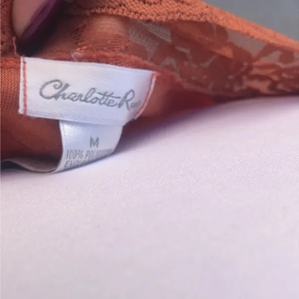 Charlotte Russe Camisole Medium Rust Orange Crinkle Lace Trim Spaghetti Strap‎ - Image 3