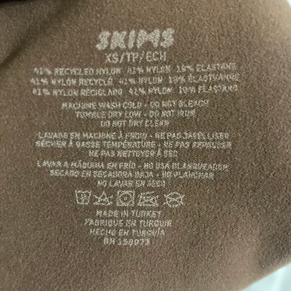 SKIMS Sculpting Bodysuit XS - Image 5