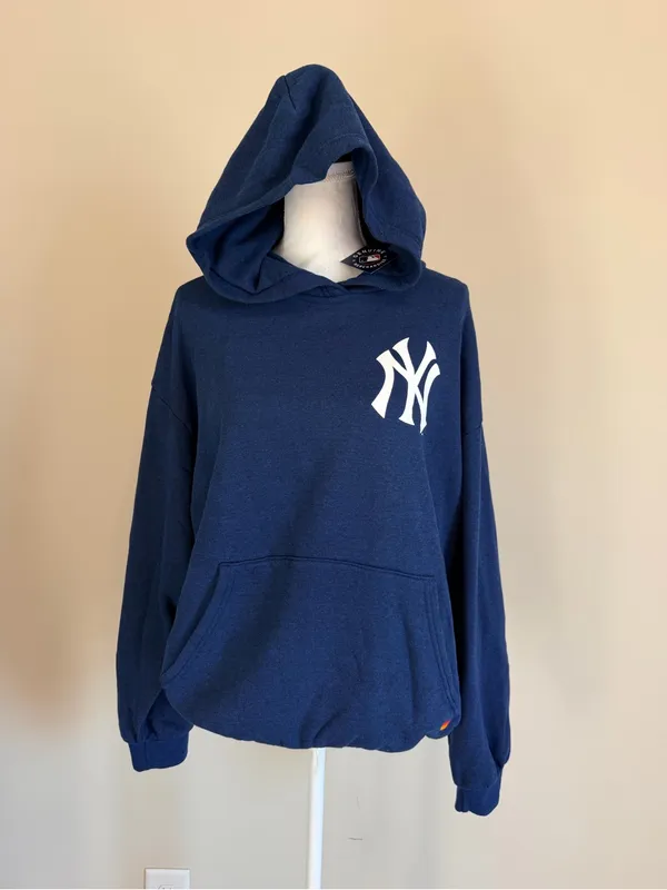 NEW YORK YANKEES x AVIATOR NATION 2026 RELAXED PULLOVER HOODIE NAVY SIZE MED NWT - Image 9