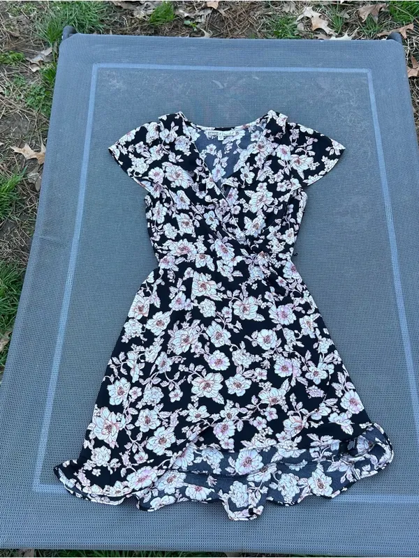 Black & pink floral dress gypsies &‎ moondust size medium spring summer whimsy - Image 2