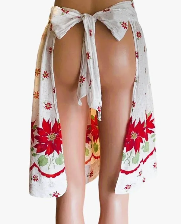 Vintage Christmas Kitschy Poinsettia Retro Holiday Apron with Pockets - Image 5