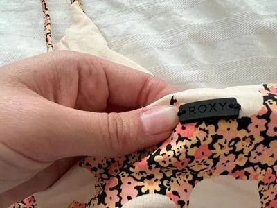 Roxy bathing suit top - Image 3