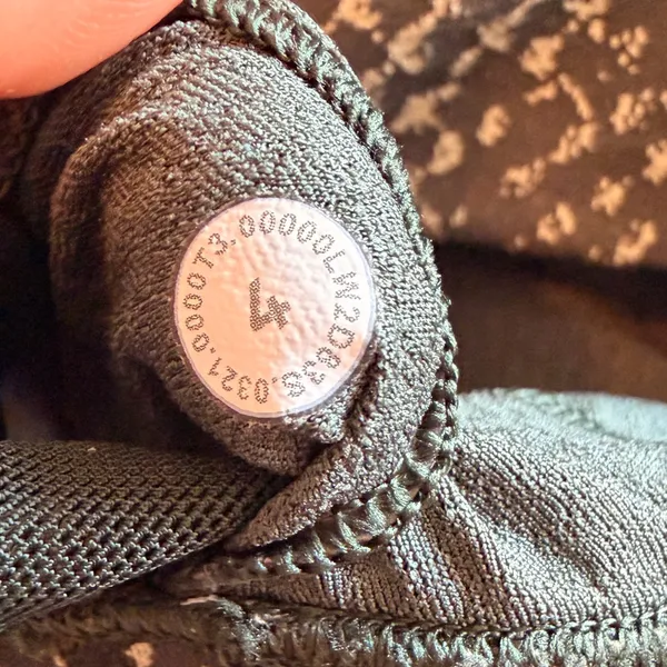 Lululemon Free to Be Serene Longline Bra C/D Cups Size 4 - Image 5