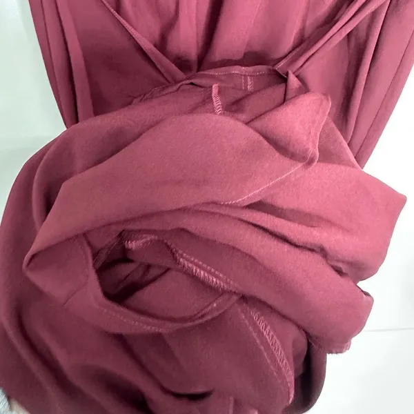 Wayf‎ Maroon Bridesmaid Maxi Wrap V-Neck Dress Size Small - Image 7