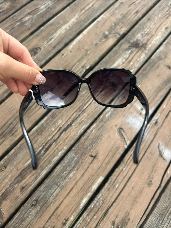 Anne Klein 100% UV protection women sunglasses - Image 3