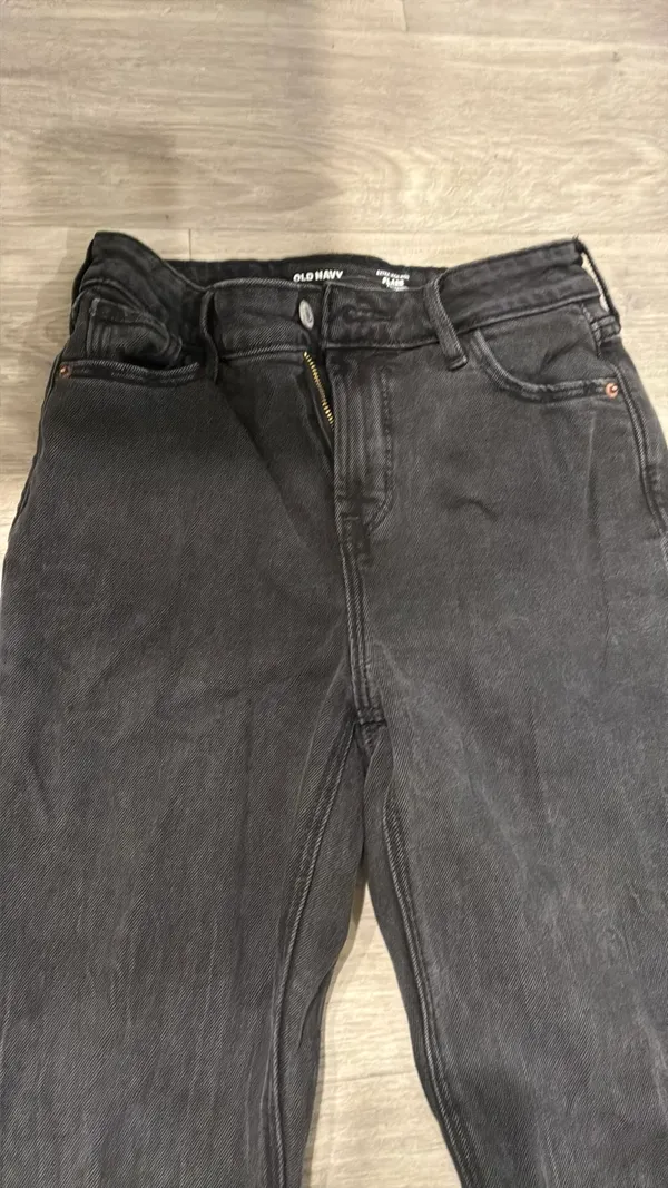Old Navy Jeans Flare High-Rise Extra - Image 4