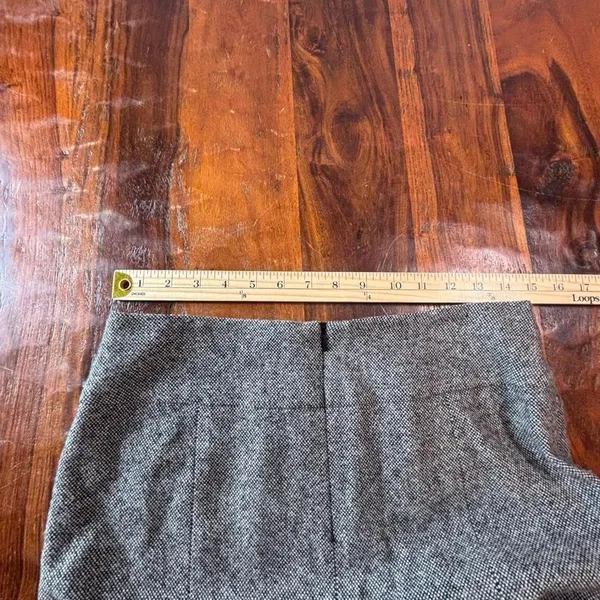 Michael Michael Kors‎ Grey Wool Tweed Pencil Skirt Pleated Back Size 6 Knee - Image 6