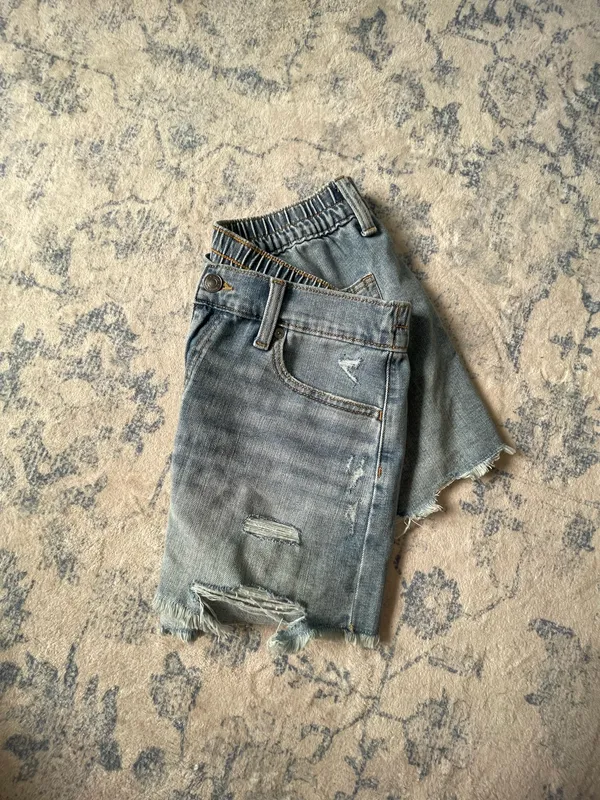 Aerie Light wash distressed denim short - Image 5