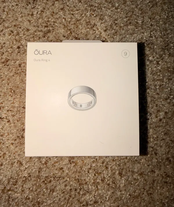 Oura Ring Silver Gen 4 - Size 9 - Image 2