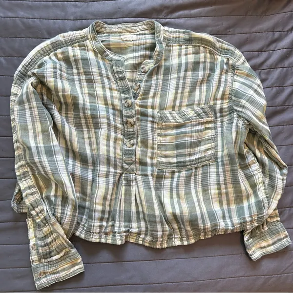 Pilcro Long-Sleeve Buttondown Swing Top - Image 2