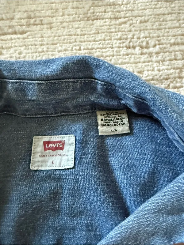 Levi's Blue Puff Sleeve Denim Button-Down Shirt - Image 4