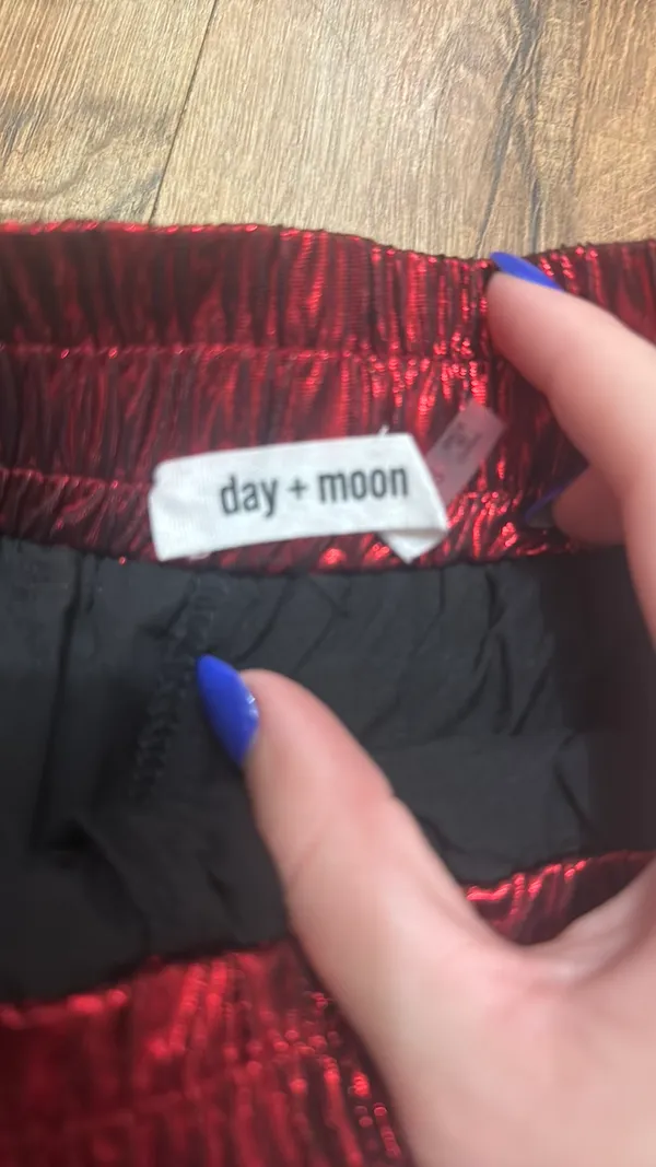 The Moon Day Moon The Ruffle Skirt Red - Image 2