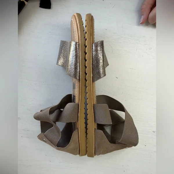 Sorel Ella II Ash Brown Metallic Leather Sandal SZ 9.5 - Image 8