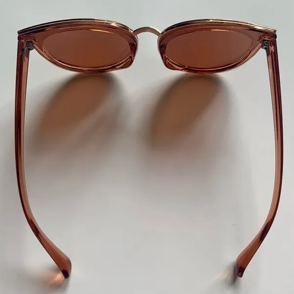 💸Sheer Pink Mirror UV Protection Cateye Sunglasses💸 - Image 2