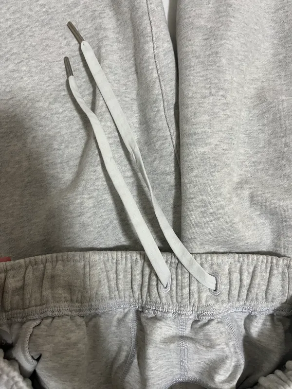 Lululemon Scuba Mid-rise Oversized Joggers - Image 3