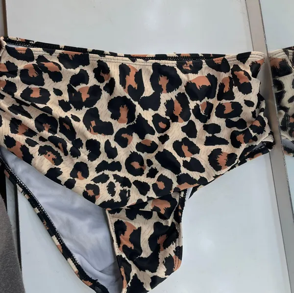 SheIn High Waisted Bikini Bottom - Image 2