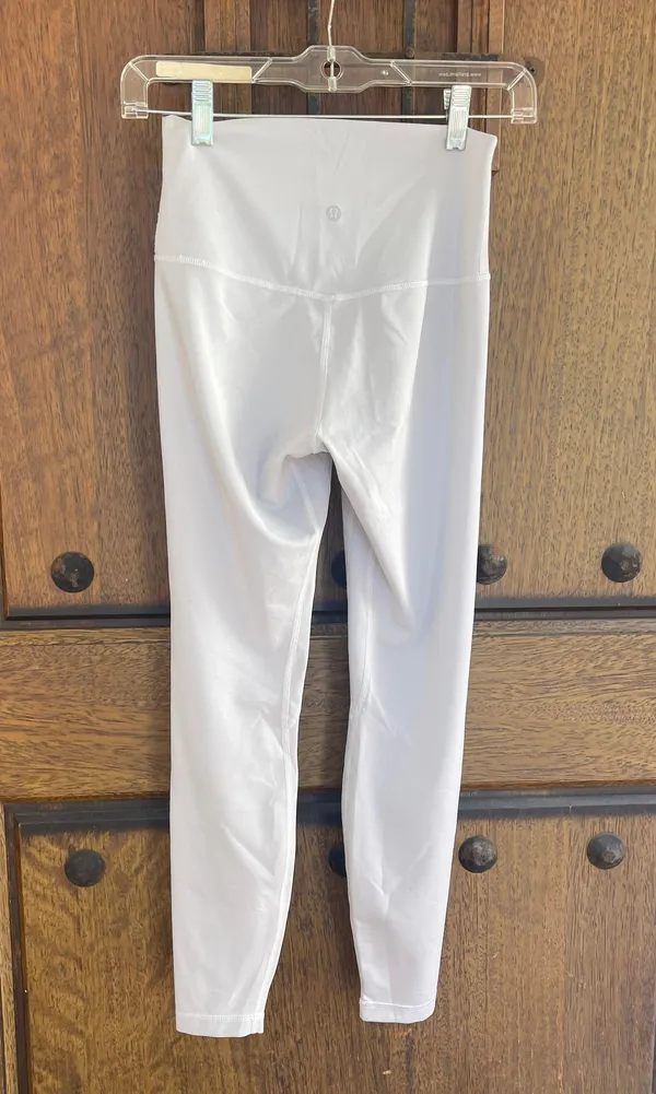 Lululemon Used Light Green Leggings Size S - Image 2