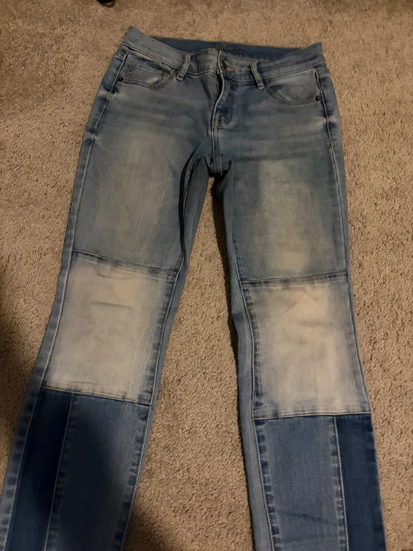 High waisted light wash, multi patched pattern jeans - Image 2