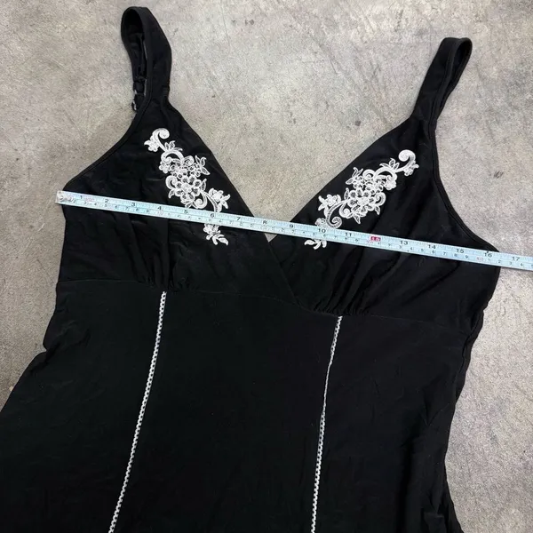 Vintage y2k babydoll lace detail coquette slip dress - Image 2