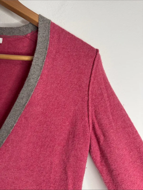 Banana Republic Cashmere Wool Raspberry V-neck Button-down Cardigan Grey Trim S - Image 4