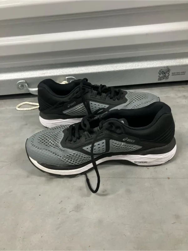 Asics Women's GT-2000 6 Lace Up Low Top Training Running Athletic Sneakers 8.5 - Image 5