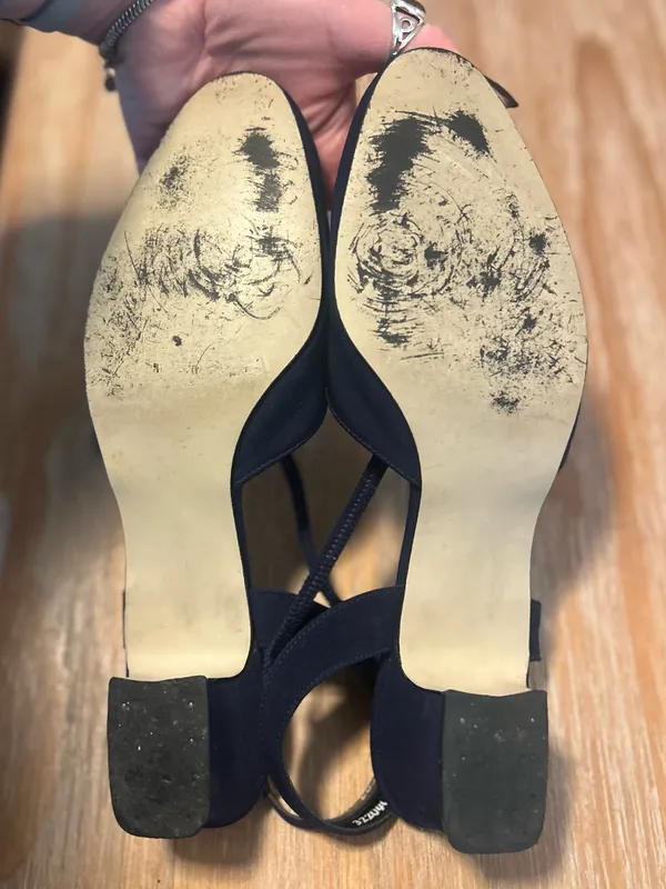 Easy Street Kitten Slingback Heels - Image 9
