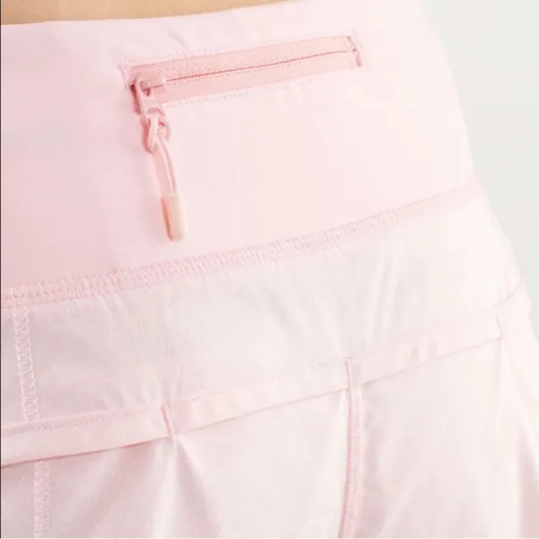 Lululemon Run Speed Shorts Blush Quartz Size 8 Pink sparkly color rare color 🦄 - Image 3