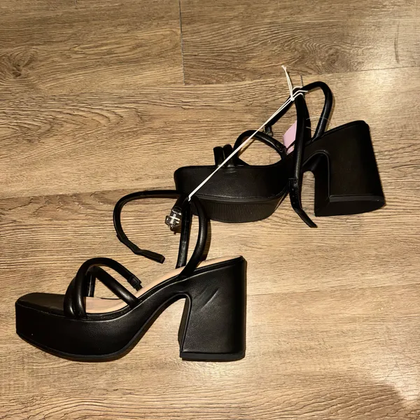 Target Black Chunky Heels - Image 3