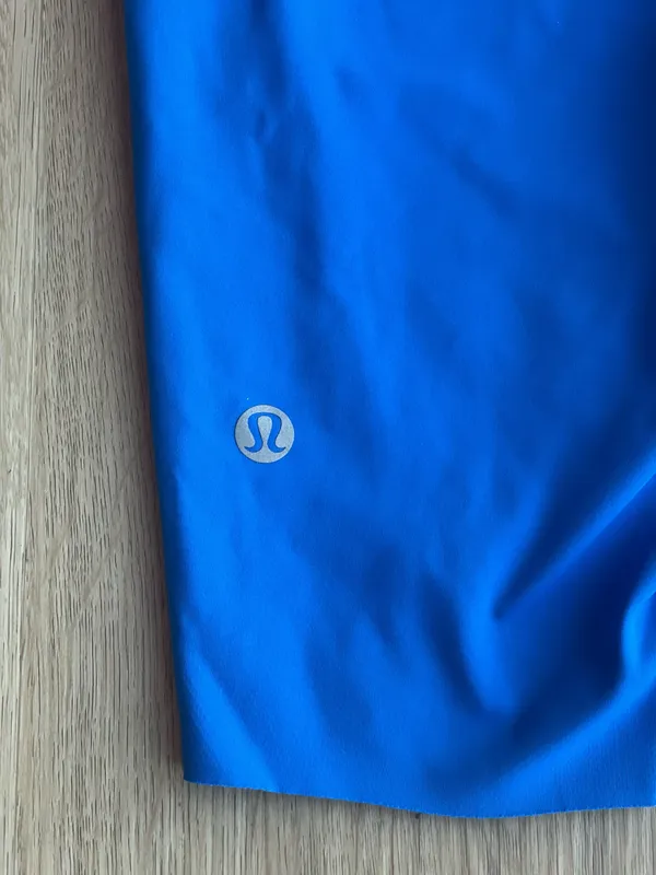 Lululemon Base Pace Shorts 8" size 4 - Image 3