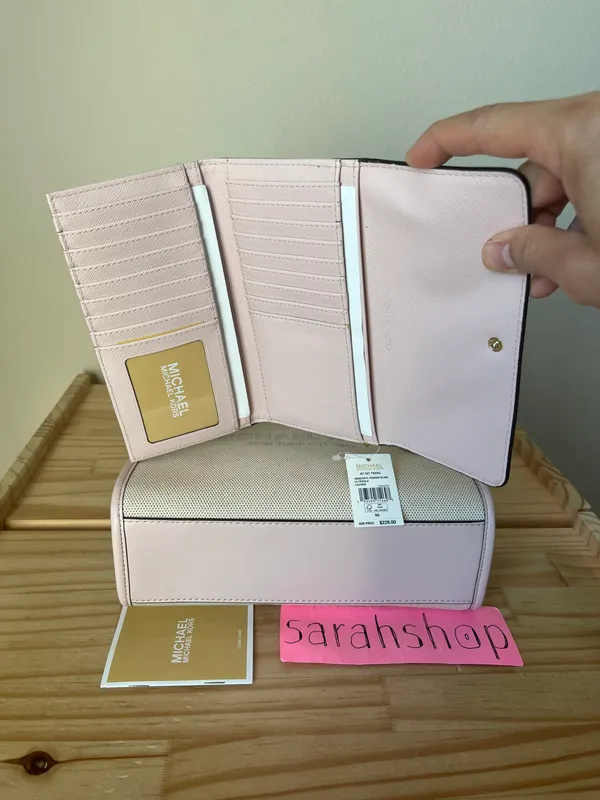 Michael Kors Set - Image 5