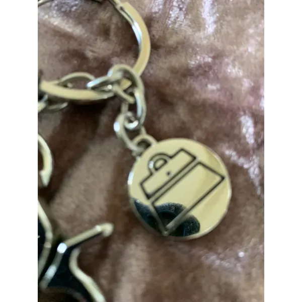 Kathy Van‎ Zeeland Keychain - Image 3