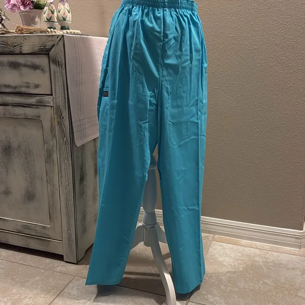 Cherokee Workwear scrub pants - Image 2