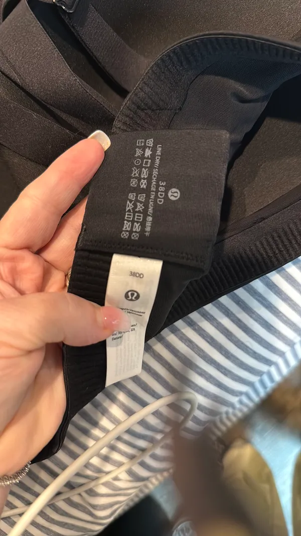 Lululemon bra  - Image 2