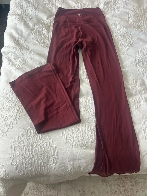 Lululemon Leggings Flare - Image 2