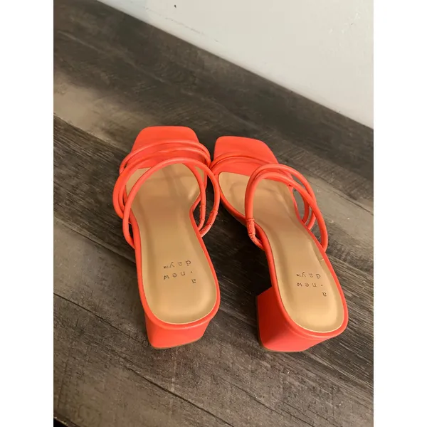 A New Day Women Orange Strappy Block Heel Square Toe Slide Sandals Size 8 - Image 4
