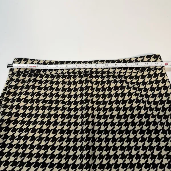 ELLE Houndstooth Knit Pencil Skirt Black/Beige High Rise Knee Pull On 6 - Image 4