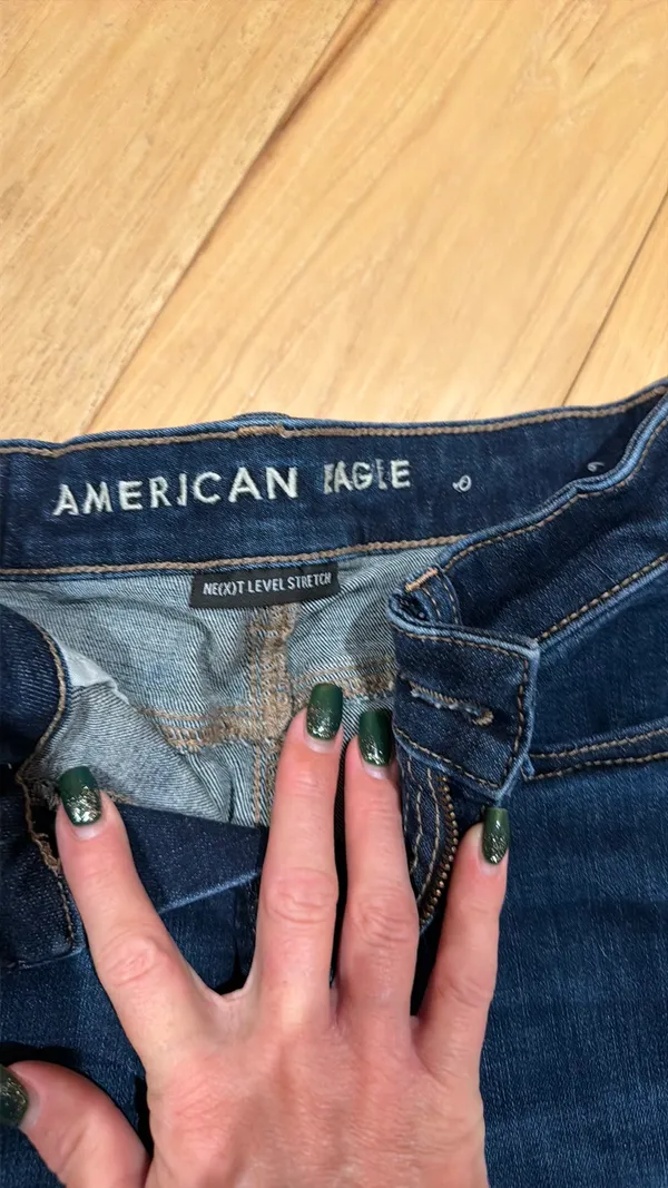 American Eagle Shorts - Image 4
