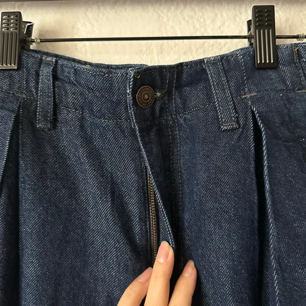 Free People New Spin Trouser Jeans Dark Wash Mid Rise Pleated Size 25 - Image 6