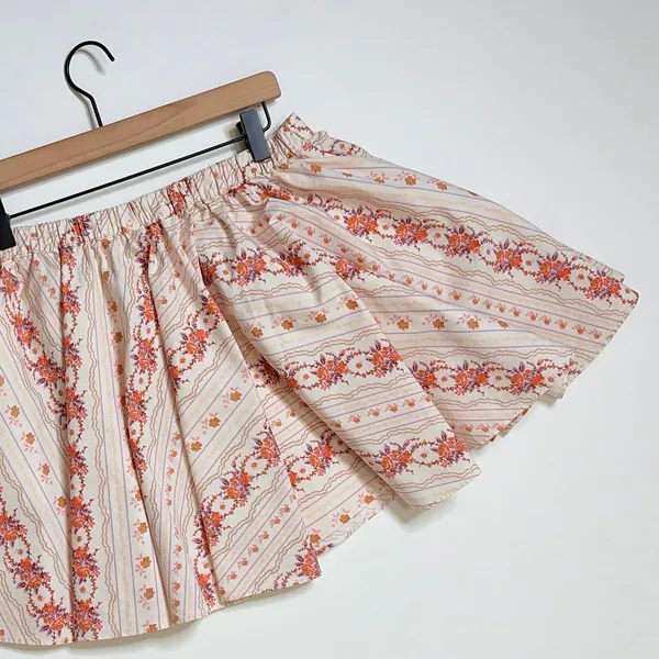 FREE PEOPLE Gaia Floral Printed Skirt Mini Ivory Combo Pockets Poplin Small‎ - Image 10