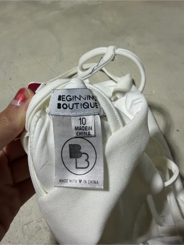 Beginning boutique super lonely White Strappy Crop Top - Image 7