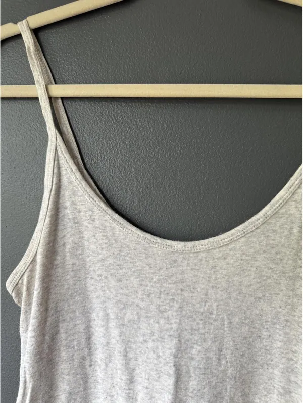Gap Light Gray Basic Spaghetti Strap Tank Top - Image 3