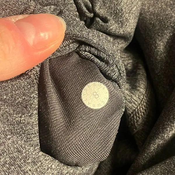 Lululemon Wunder Under Crop (Hi-Rise) *Luxtreme 21" Heathered Black - Image 10
