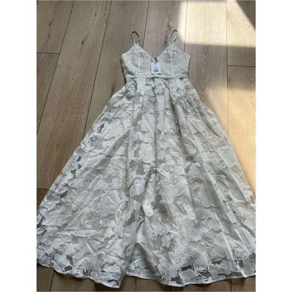 Showpo NWT Philine Midi Jacquard Plunge Dress Off White Size 2 - Image 10