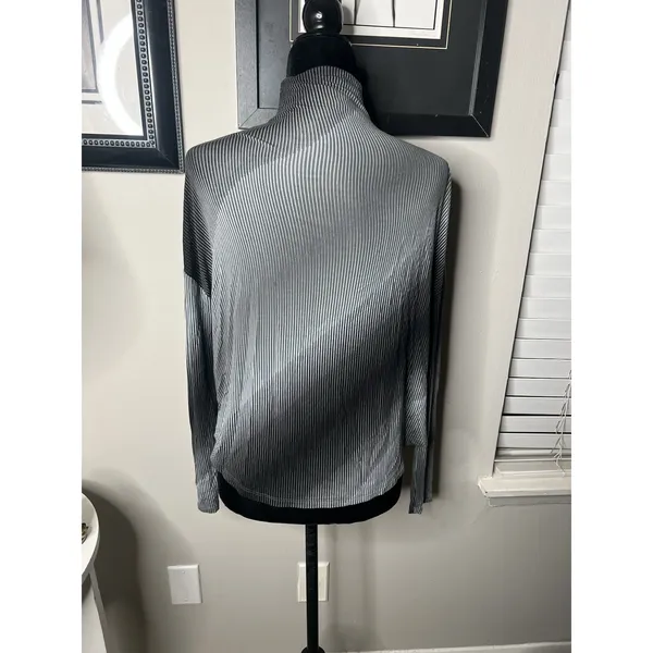Babaton long‎ sleeve Turtleneck Top XS Black,grey. - Image 9