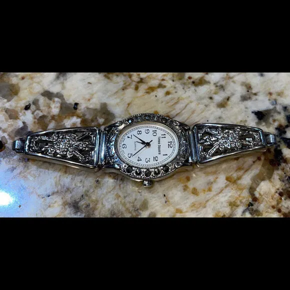 Times Square Japan Movement Quartz Watch‎ Untested - Image 5
