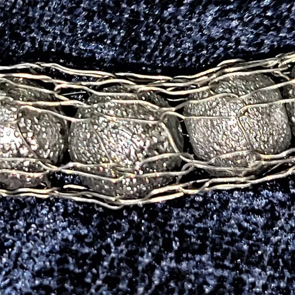 Metal Mesh Silver Textured Threaded Bead Necklace - Image 5