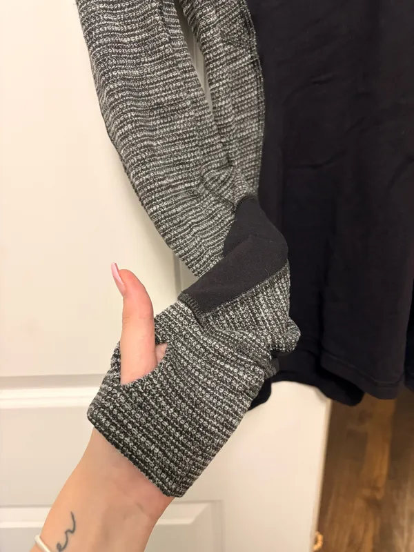 Lululemon Race Your Pace 1/2 Zip - Image 3