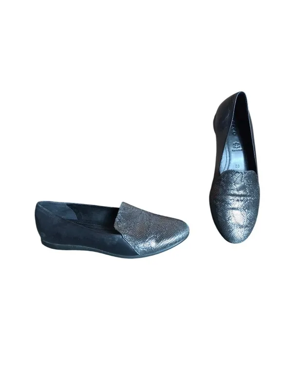 Ecco Black and Silver Snakeprint Flats - Image 2